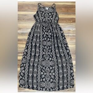 Liz Lange Maternity Sleeveless Maxi Dress Size Small Black & Cream Print Lined